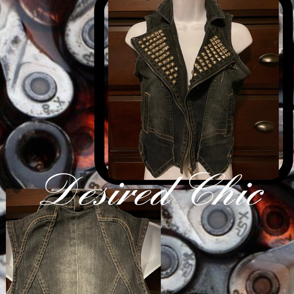 Medium studded denim vest size M